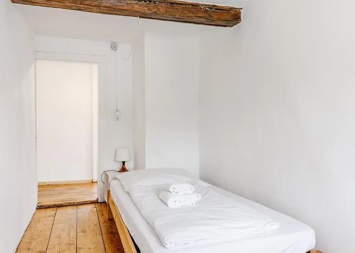 Am Weissen Turm Apartmán *
